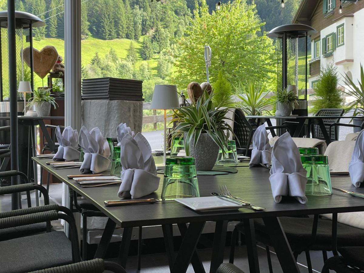 Schindler Hotell Sankt Anton am Arlberg Exteriör bild